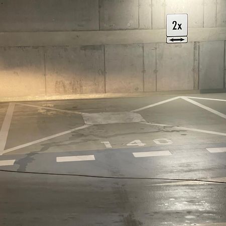 Apollo Apartment - Key-Box - Free Parking Братислава Екстер'єр фото
