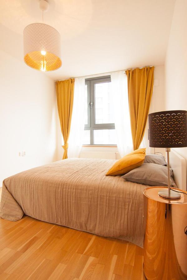Apollo Apartment - Key-Box - Free Parking Братислава Екстер'єр фото