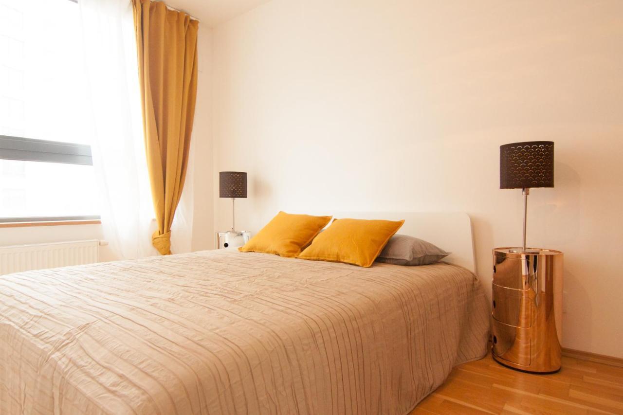 Apollo Apartment - Key-Box - Free Parking Братислава Екстер'єр фото