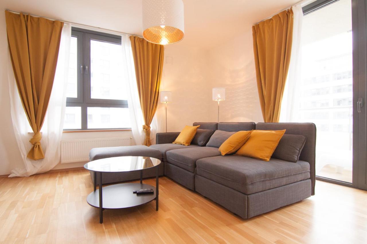 Apollo Apartment - Key-Box - Free Parking Братислава Екстер'єр фото